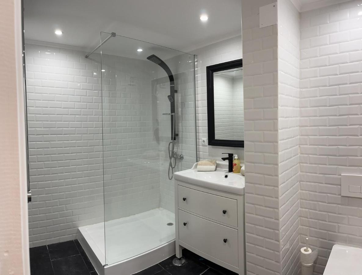 Accommodation In Sesimbra - Two Double Bedroom Ngoại thất bức ảnh
